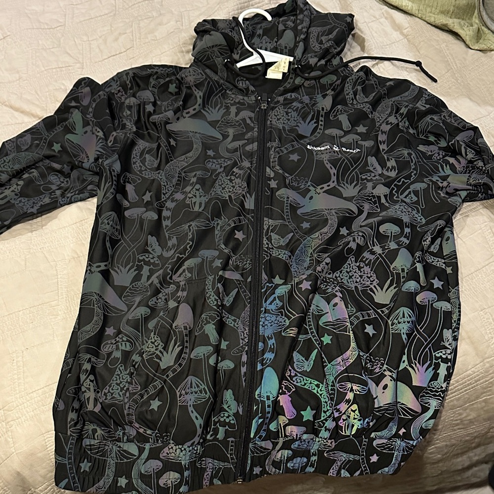 Shroom Beach reflective Black Patterned Hooded Jacket